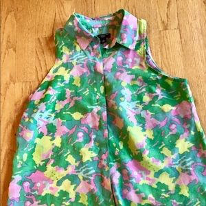 Sleeveless Summer Blouse.